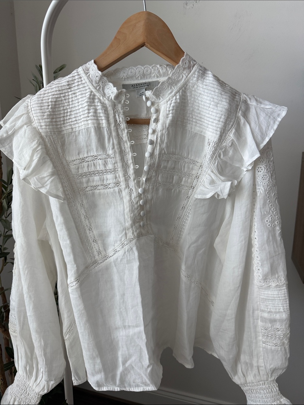 Allsaints Heather Embroidered Eyelet Blouse in White Size 8 - Picture 14 of 16